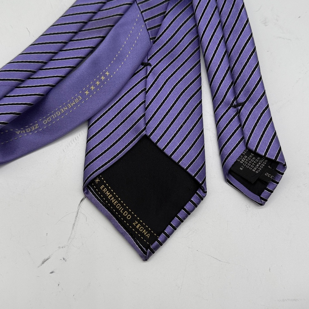Ermenegildo Zegna Lavender and Black Striped Tie